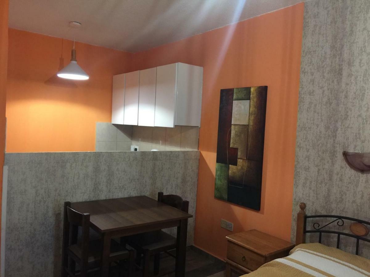 Pomelo Apartments Ayia Napa Eksteriør billede